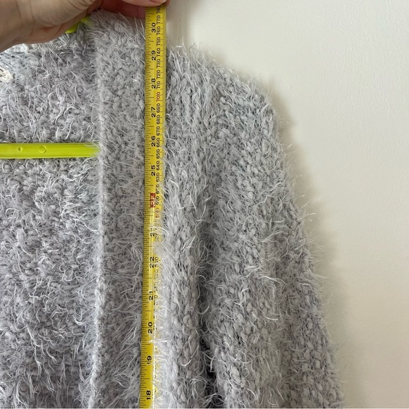 Fuzzy long open front cardigan pockets size medium casual soft - Picture 5 of 9